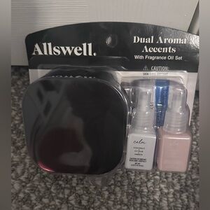 Swell Dual Aroma Accents Plug-In Fragrance Kit - Black